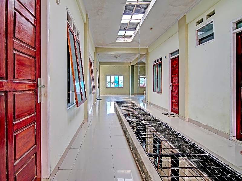 OYO 91642 Fhazel Residence Syariah