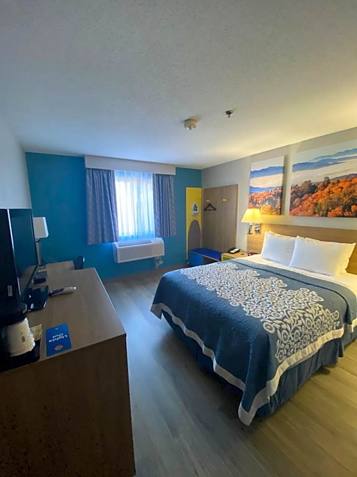 Days Inn by Wyndham Brunswick Bath Area