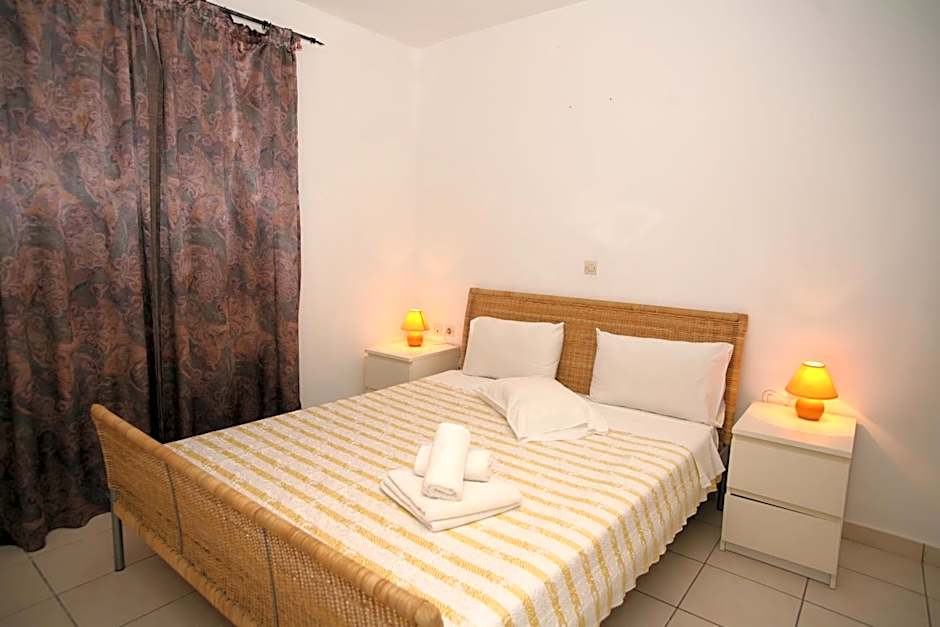 Glyfada Gorgona Apartments