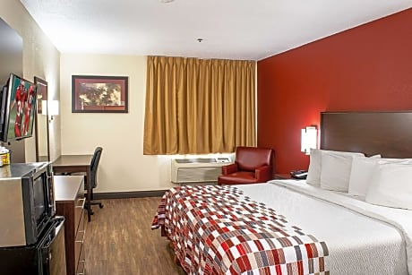 Red Roof Inn & Suites Middletown-Franklin
