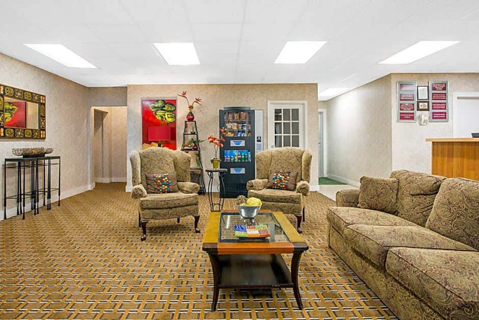 Days Inn by Wyndham Chester