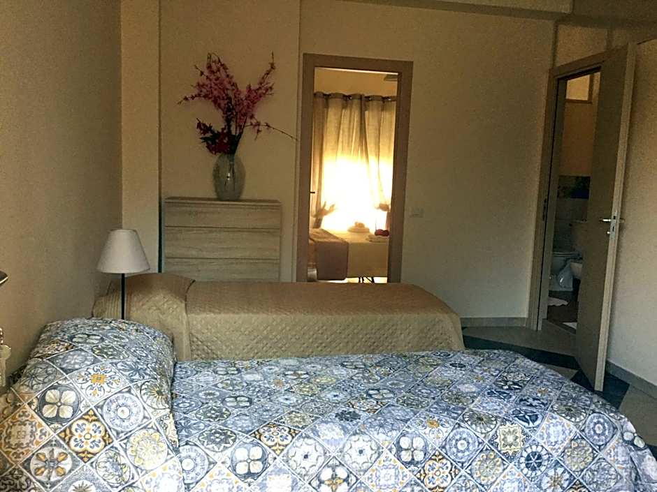 b & b Jasmine