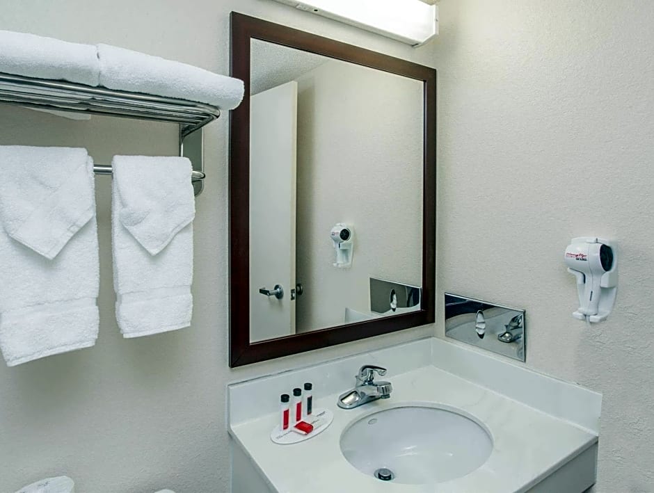 Baymont by Wyndham Jefferson City