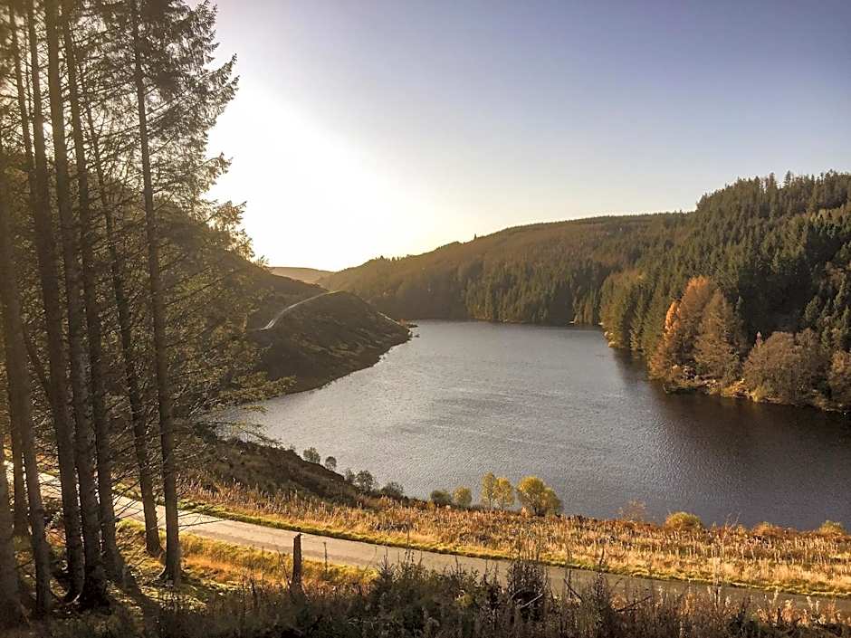 Riverbank Bed and Breakfast