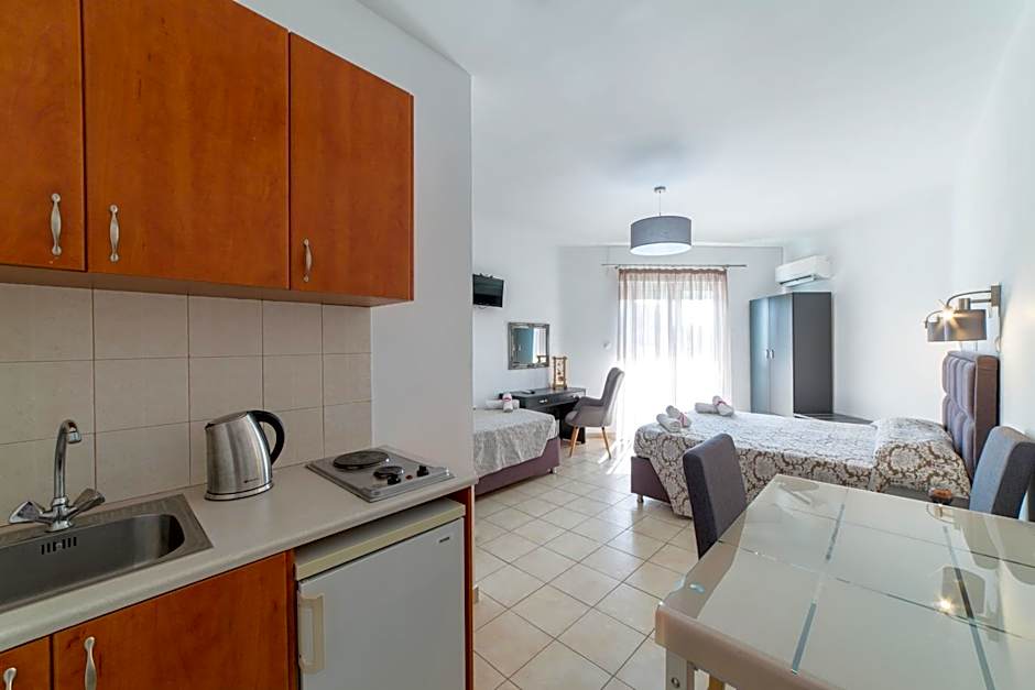 Anelia Boutique Studios & Apartments