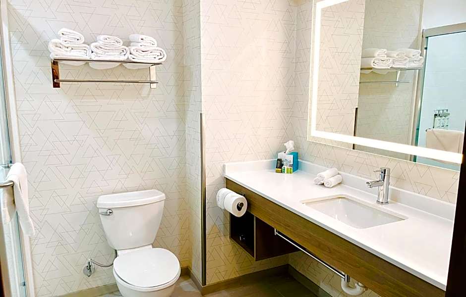 Holiday Inn Express & Suites Frazier Park by IHG