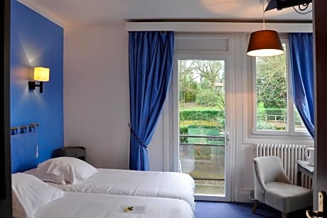Twin Room with Garden View
