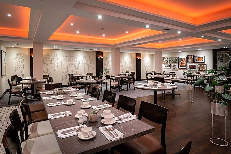 Lancaster House Hotel
