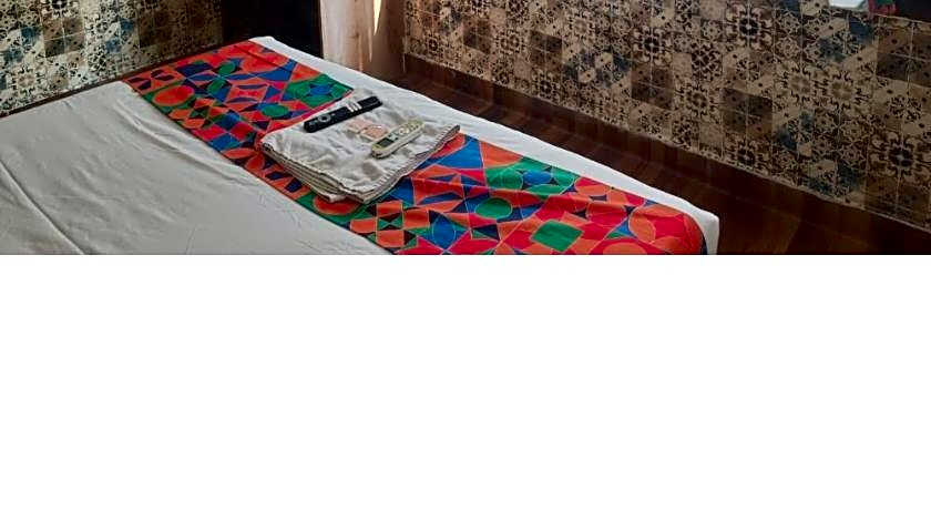 FabHotel Tan Square - Nr. Eon IT Park