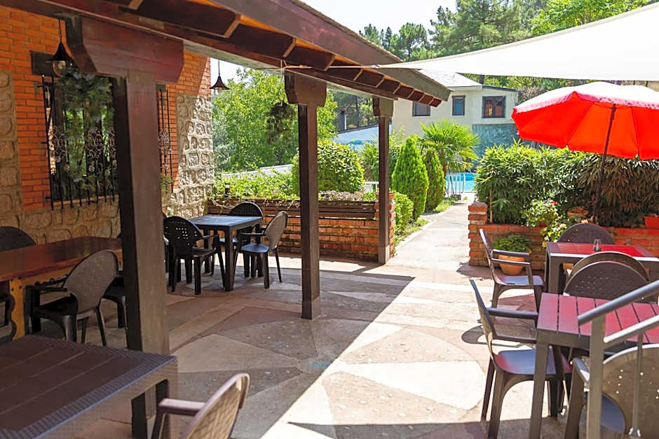 Hotel Rural Don Burguillo