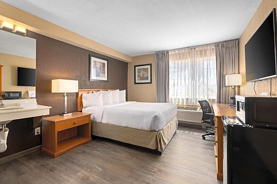 Ramada by Wyndham Portland