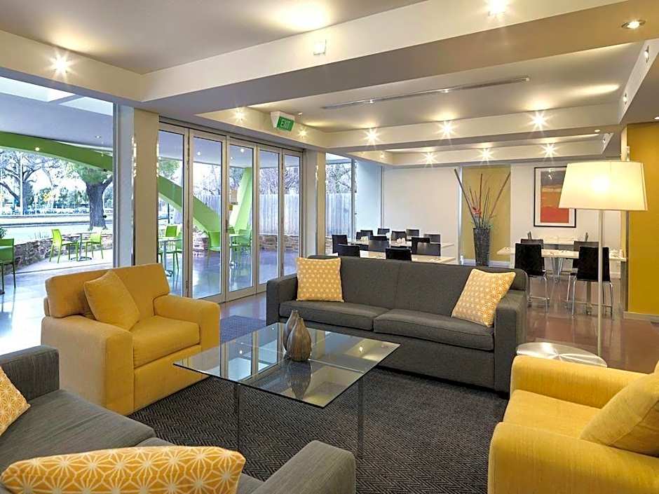 Park Inn by Radisson Melbourne Carlton