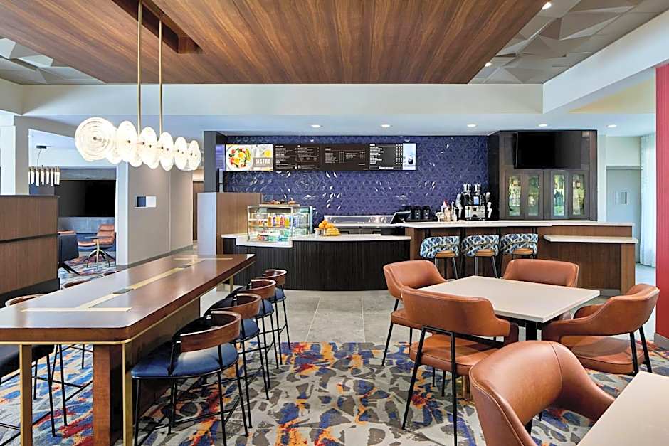 Courtyard by Marriott Atlanta Windy Hill/Ballpark