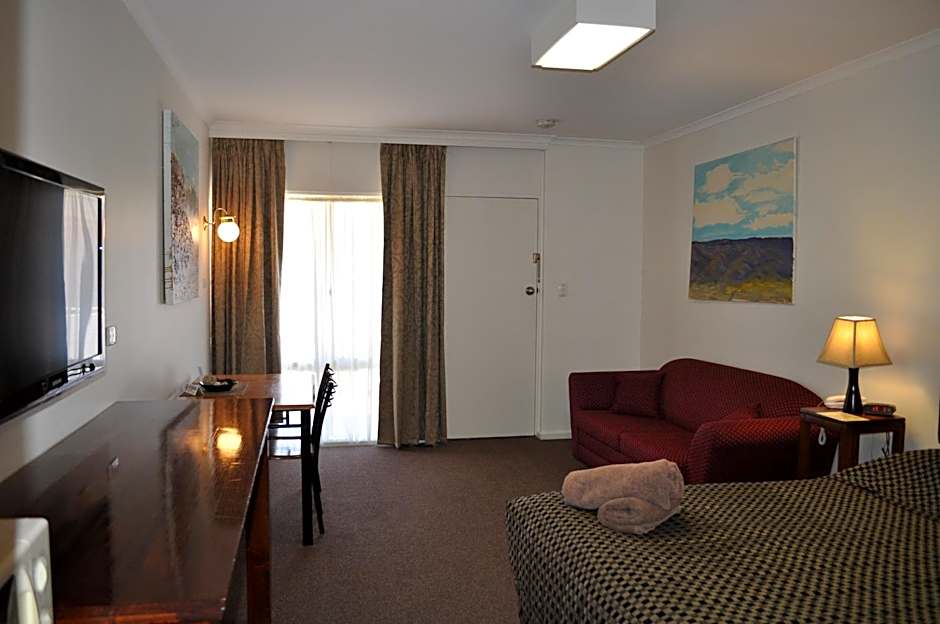 Augusta Courtyard Motel