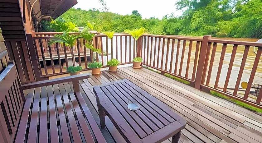 River Kwai Village Hotel