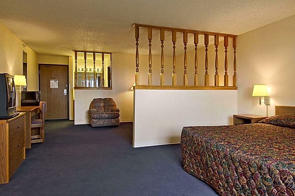 Super 8 by Wyndham Pendleton