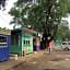 Victoria Hotel And Hostel