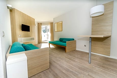 Eix Lagotel Apartamentos