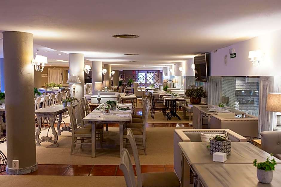 Hotel Luze El Toro