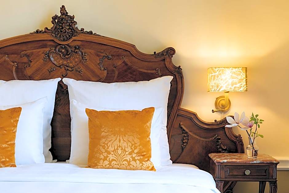 Schloss Lieser, Autograph Collection