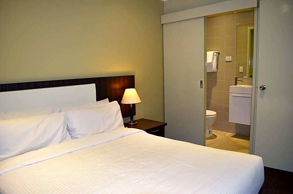 Best Western Plus Buckingham International