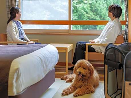 Dog Friendly - Twin Japanese Style Room  - Non-Smoking - With Private Toilet