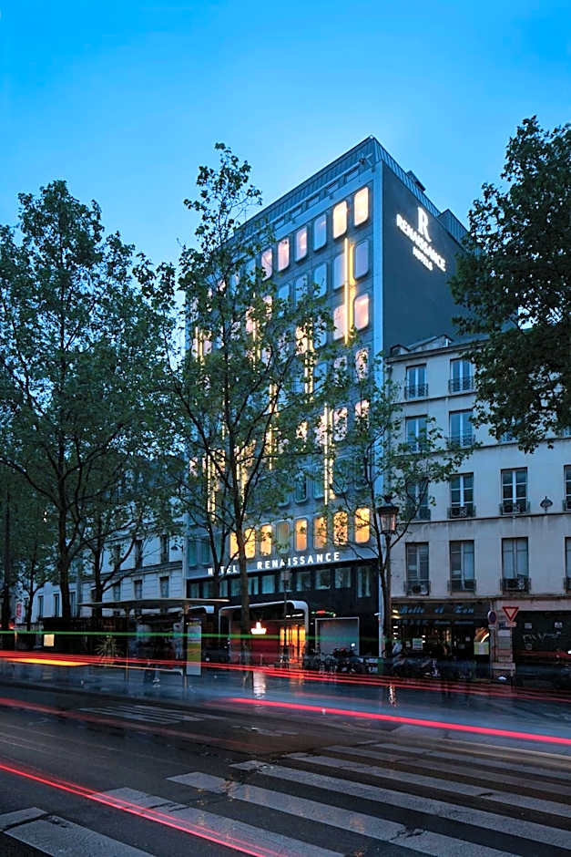 Renaissance Paris Republique Hotel