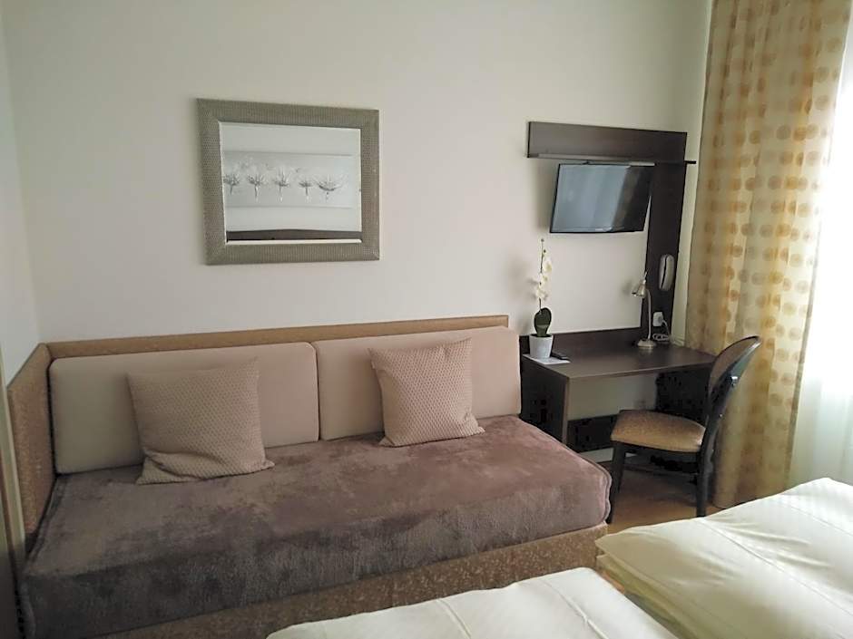 Hotel Alfa