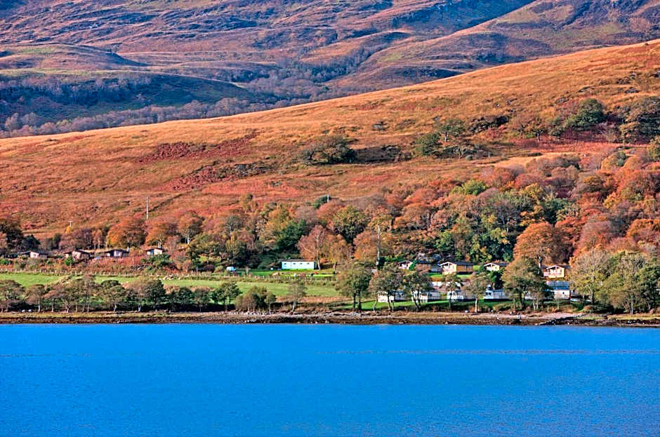 Appin Holiday Homes -Caravans, Lodges, Shepherds Hut and Train Carriage stays