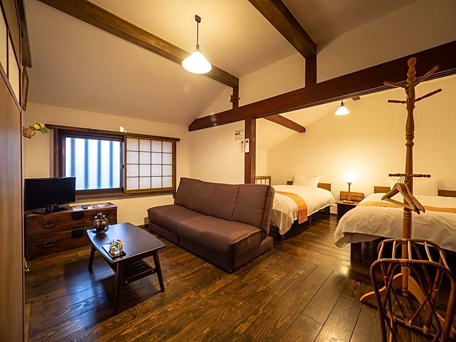 Inase Otsu Machiya Bed and Breakfast