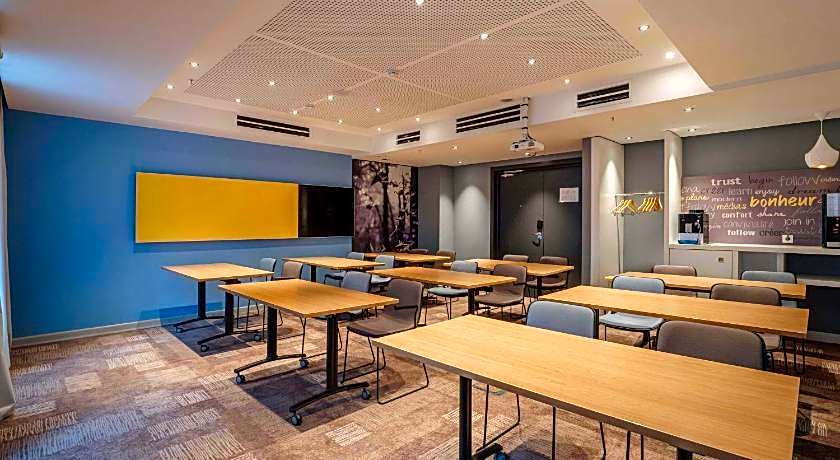 Ibis Yerevan Center