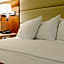 Travelodge by Wyndham Culver City