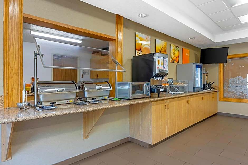 Comfort Suites Salem