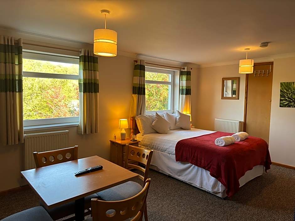 The Carpenters Arms Rooms in Broadway, Laugharne