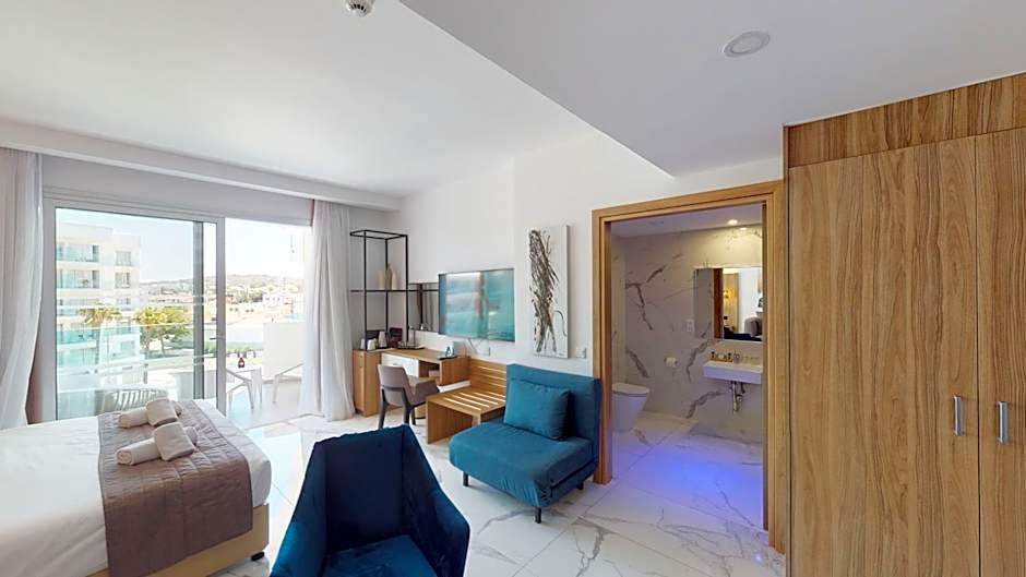 The Blue Ivy Hotel & Suites