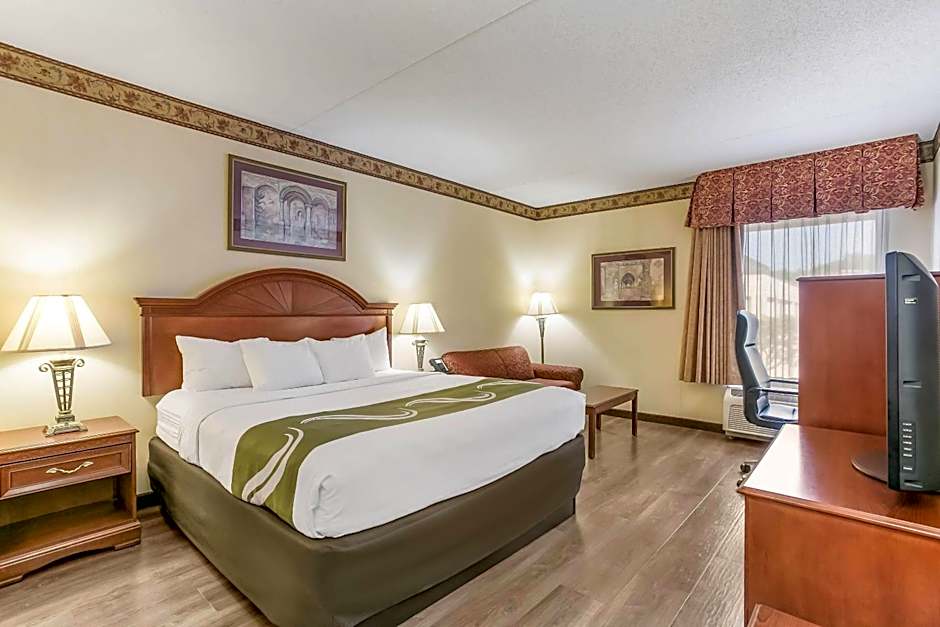 Quality Inn & Suites Bel Air I-95 Exit 77A