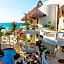 Playa Palms Beach Hotel
