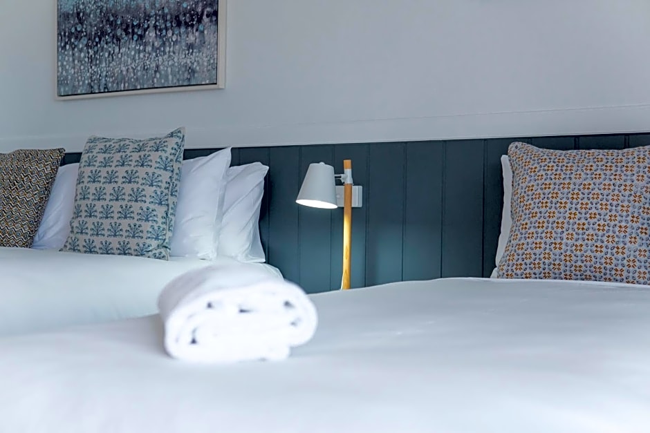 The Quarters, Ascend Hotel Collection