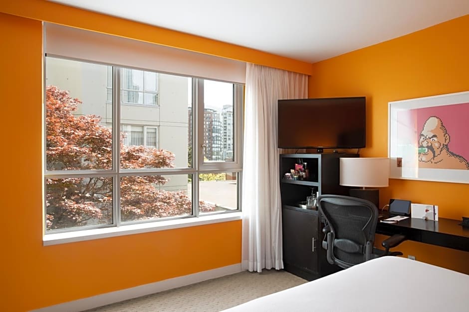 Opus Vancouver