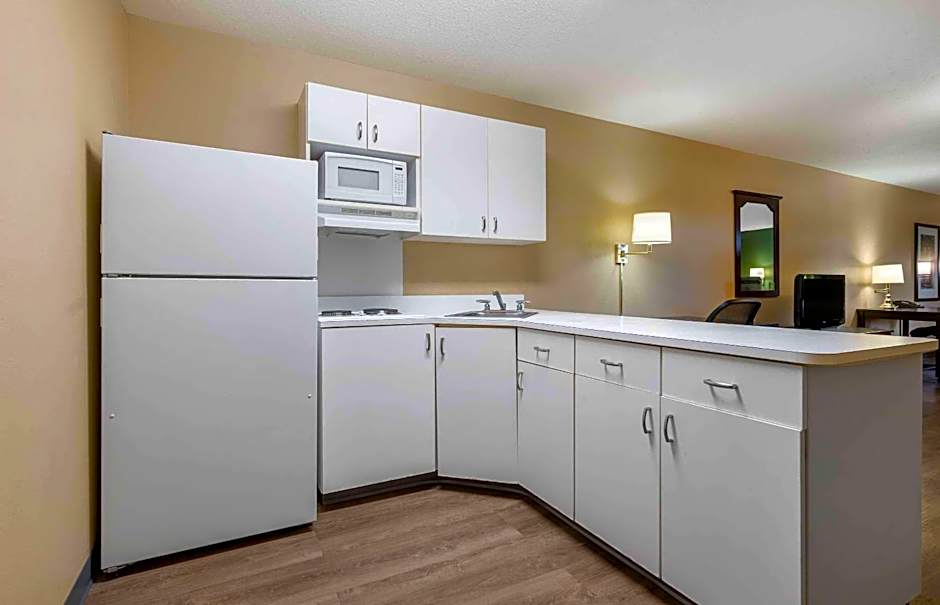 Extended Stay America Suites - Chicago - Buffalo Grove - Deerfield