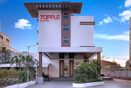 7 Apple Hotel, Vadodara