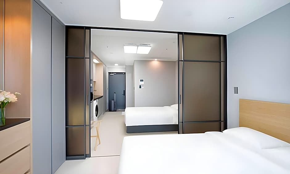 yeosu hotel first city