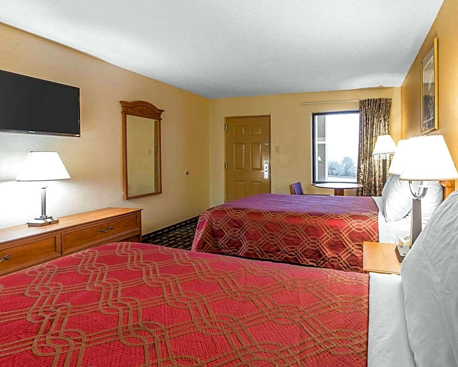 Econo Lodge Dalton West