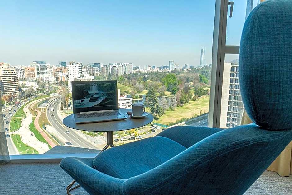 DoubleTree by Hilton Santiago Kennedy