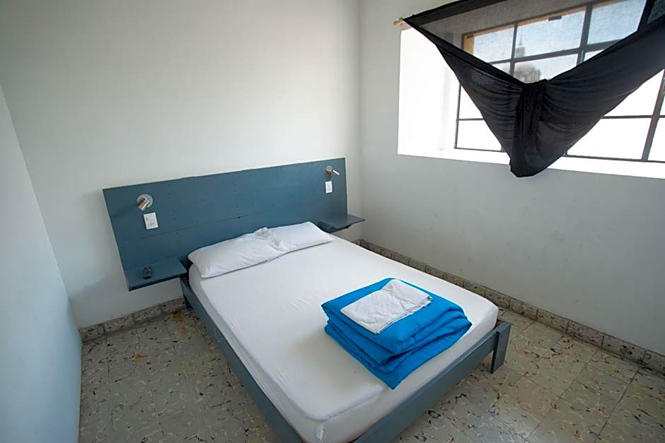 El Petate Hostel