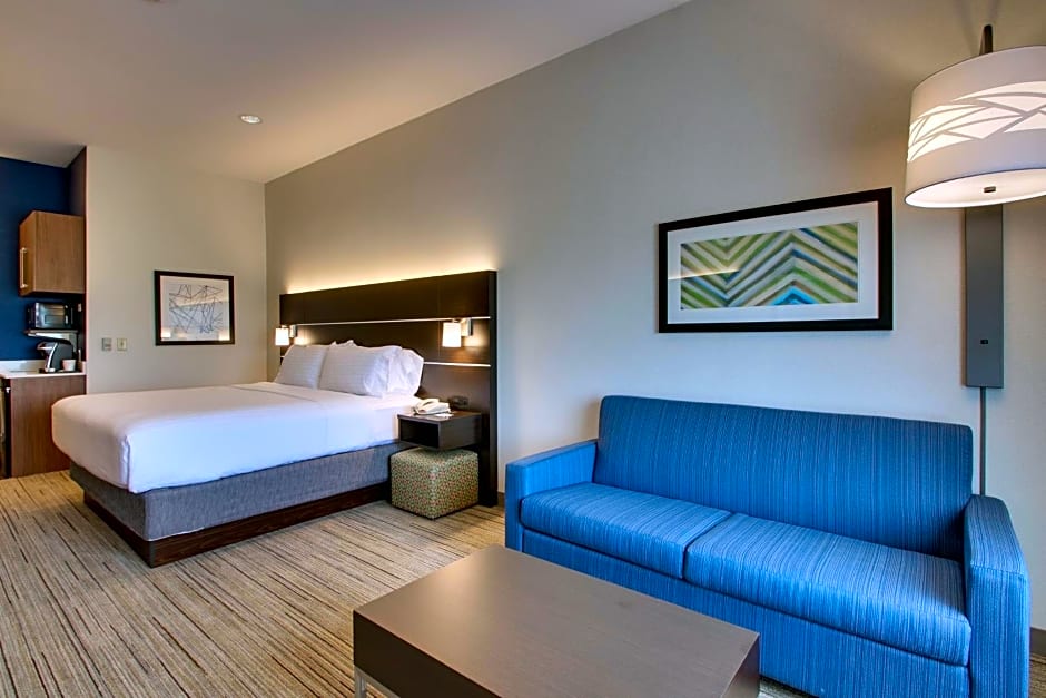 Holiday Inn Express Hotel & Suites Morris