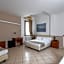 Hotel Mantegna Stazione, MantegnaHotels