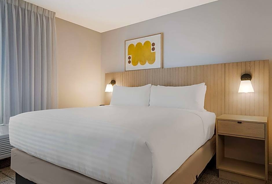 Sonesta Simply Suites Irvine East Foothill