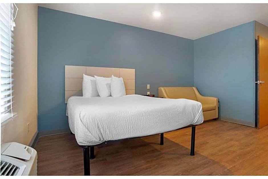 Studio 6 Extended Stay Fort Myers FL