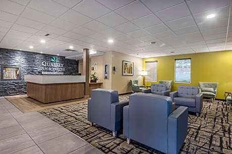 Quality Inn & Suites Windsor